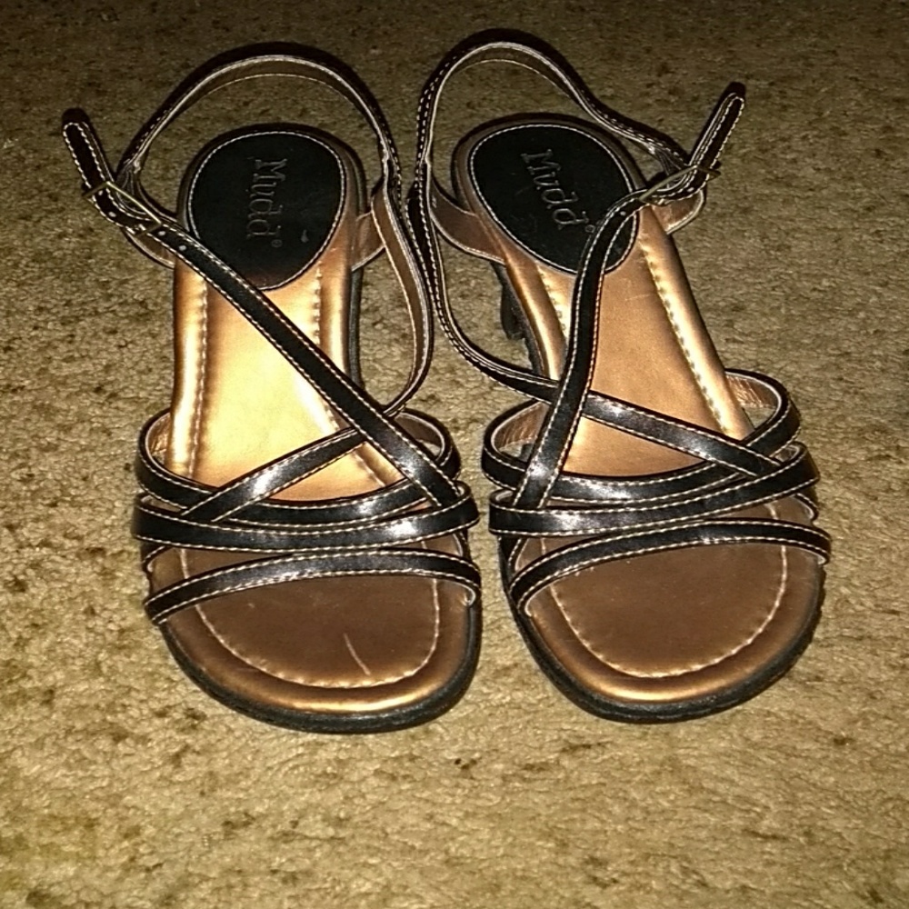Mudd heels